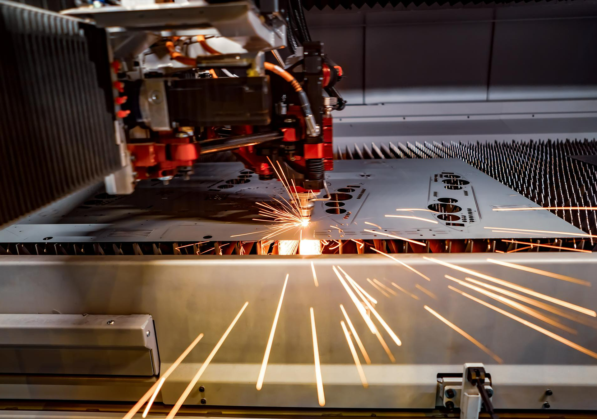 Conheça sobre o nosso serviço Corte a Laser de Chapas Metálicas